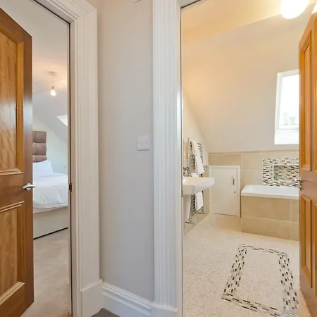 Tatil Evi Amazing House Ballsbridge Dublin