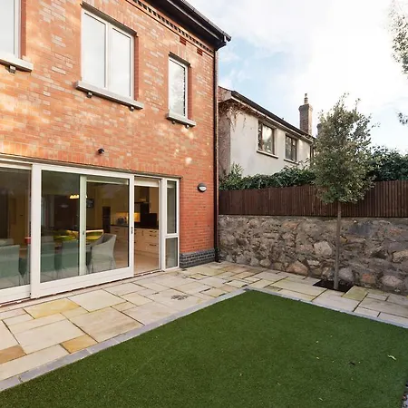 Tatil Evi Amazing House Ballsbridge *