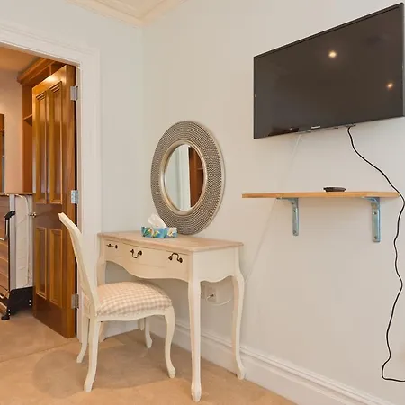 Tatil Evi Amazing House Ballsbridge Dublin