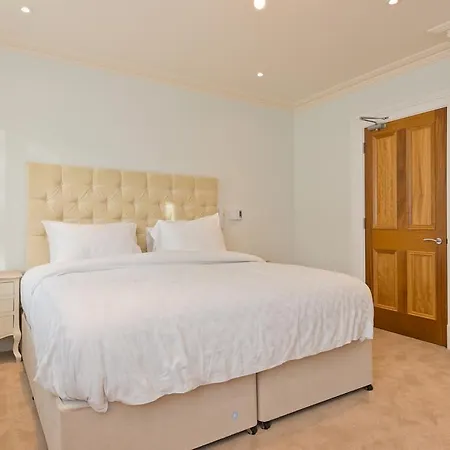 Tatil Evi Amazing House Ballsbridge *